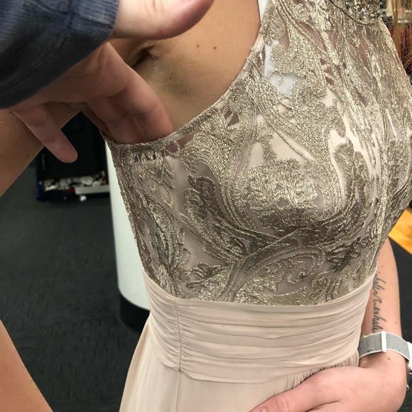 Eliza J Size 2 Prom, Bridesmaid, Mother of the bride, Winter Ball gown - Picture 6 of 9